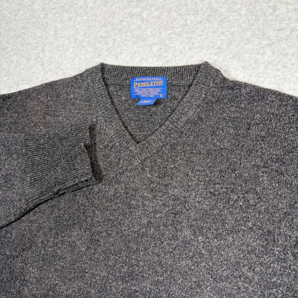 Pendleton V-Neck Sweater Mens Large Gray Lambswool Knit Pullover Classic Solid